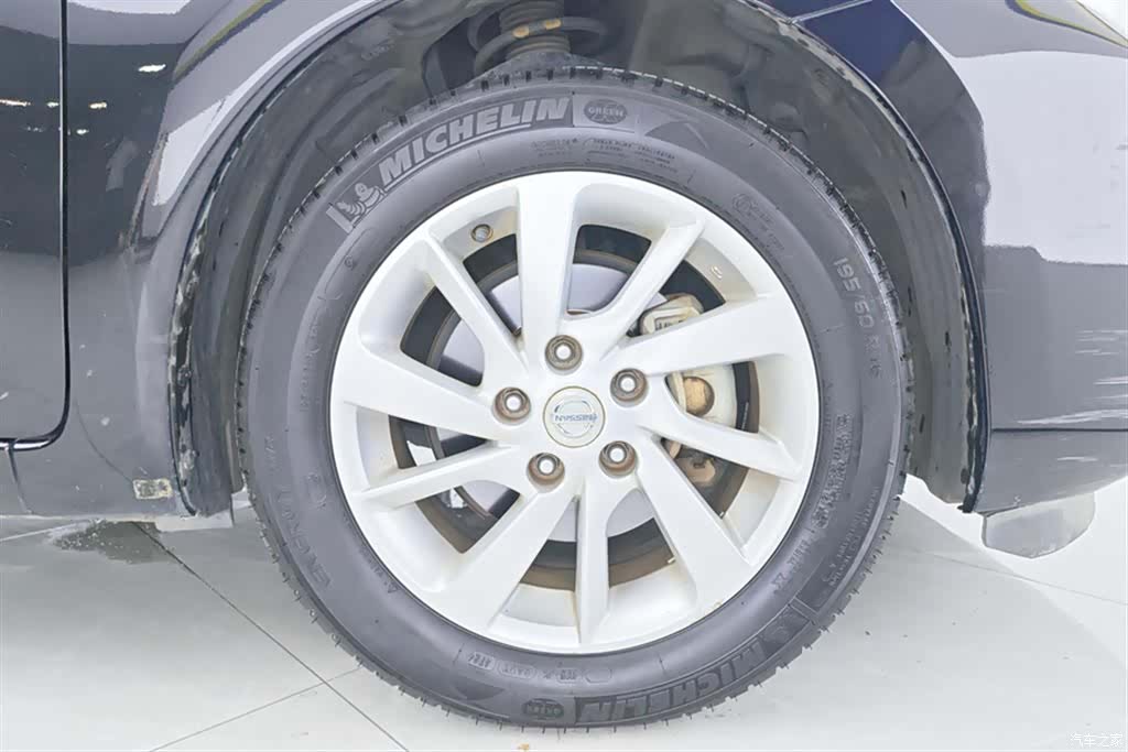 Nissan Tiida, 2017 6