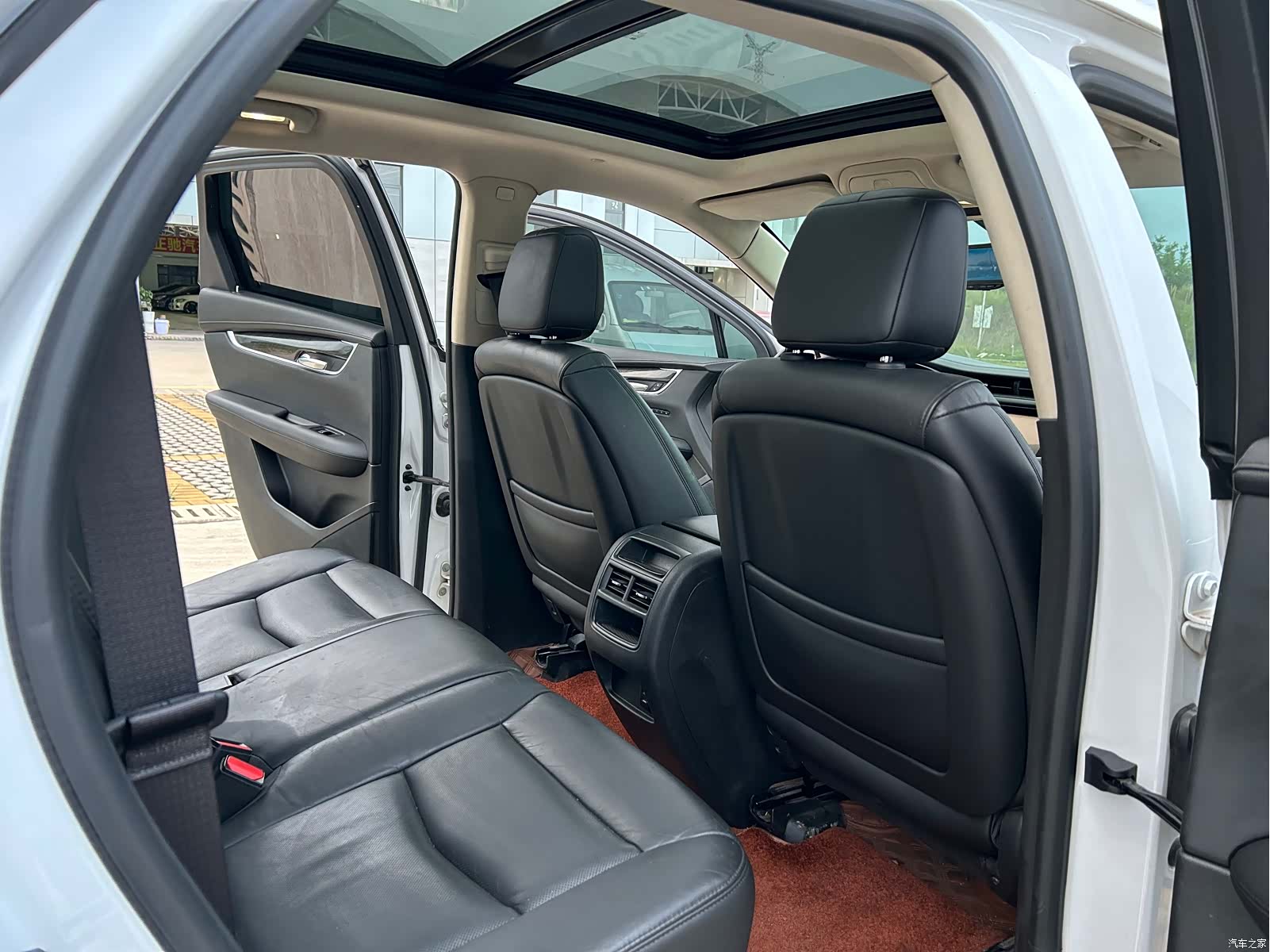Cadillac XT5, 2017 9