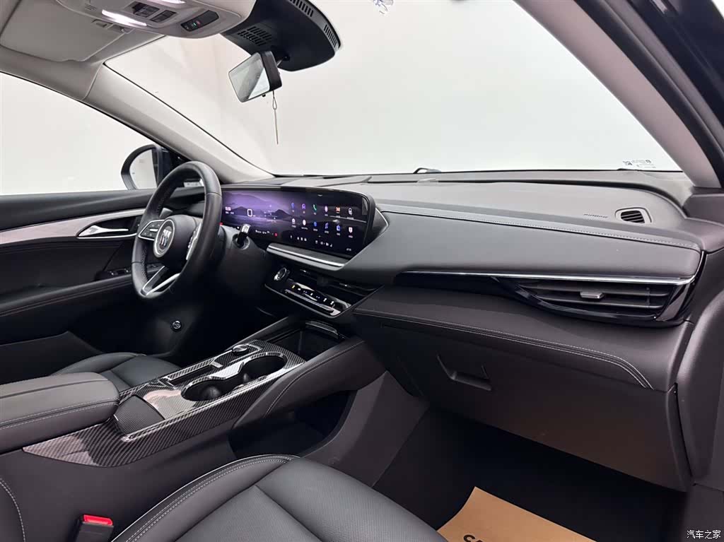 Buick Envision Plus, 2024 11