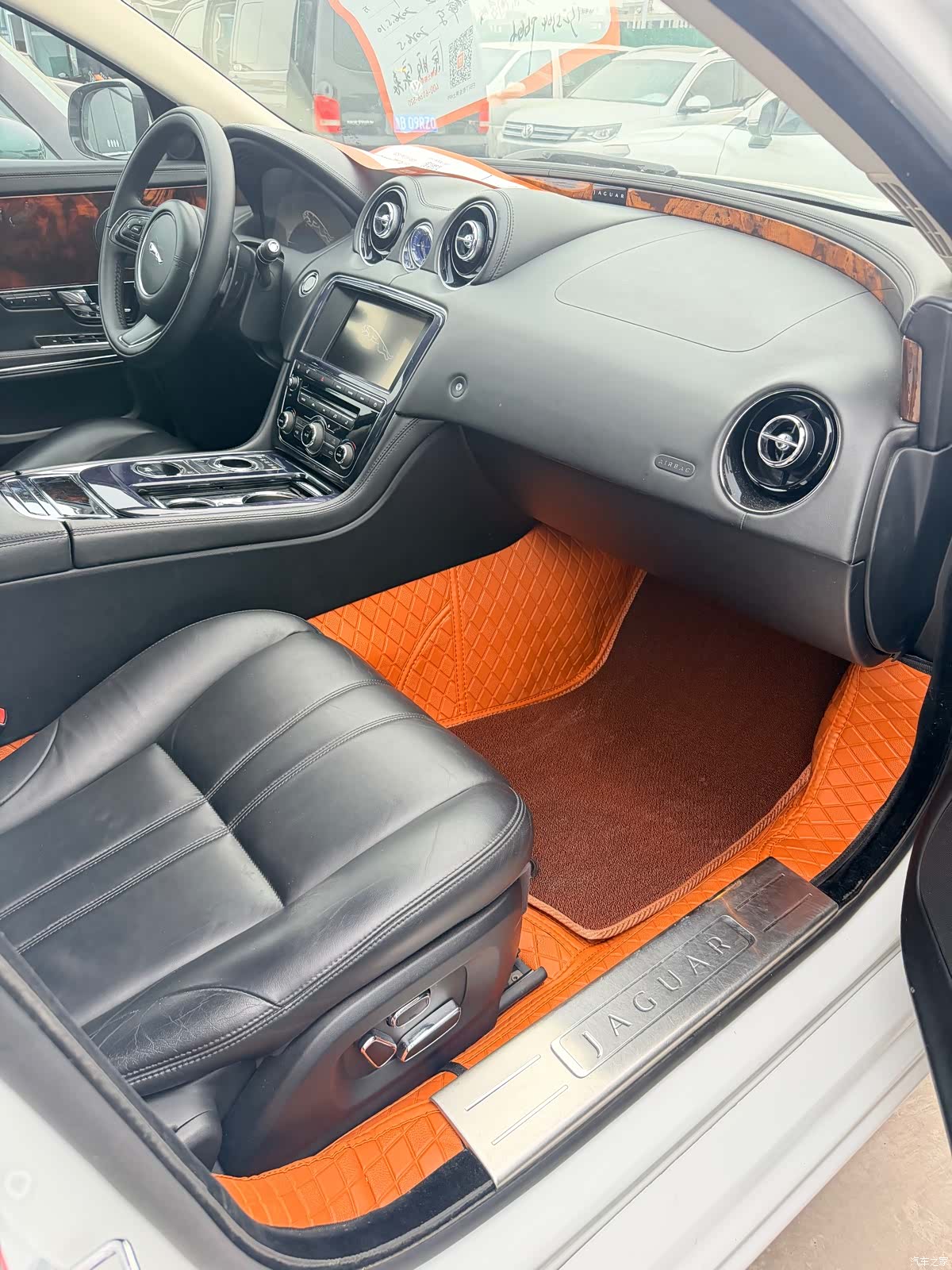 Jaguar XJ, 2012 17