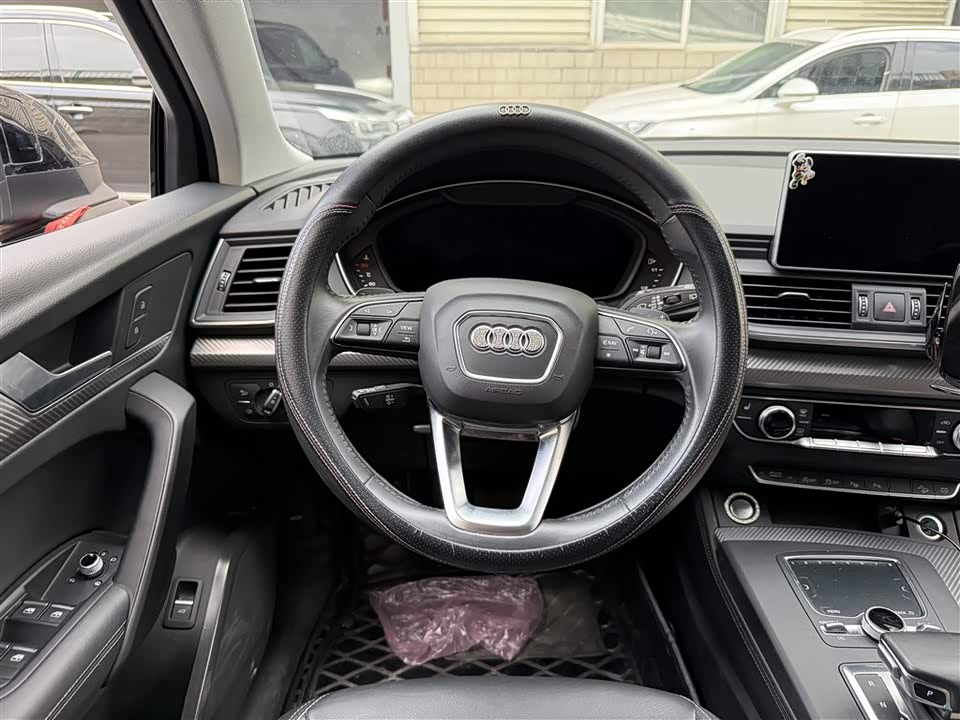 Audi Q5L Audi Q5L