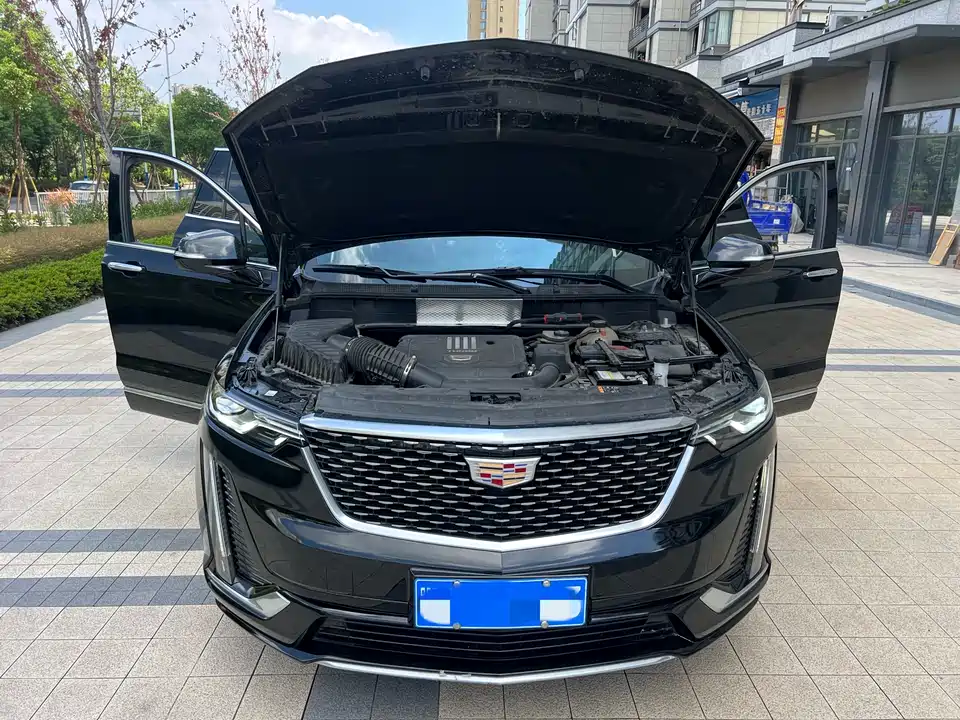 Cadillac XT6
