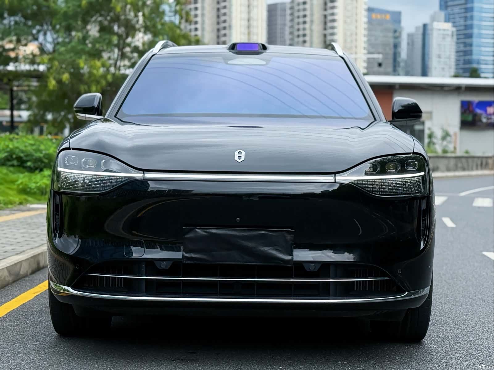 AITO M9, 2024 3