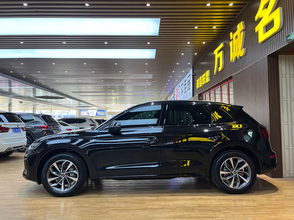 Audi Q5L Audi Q5L