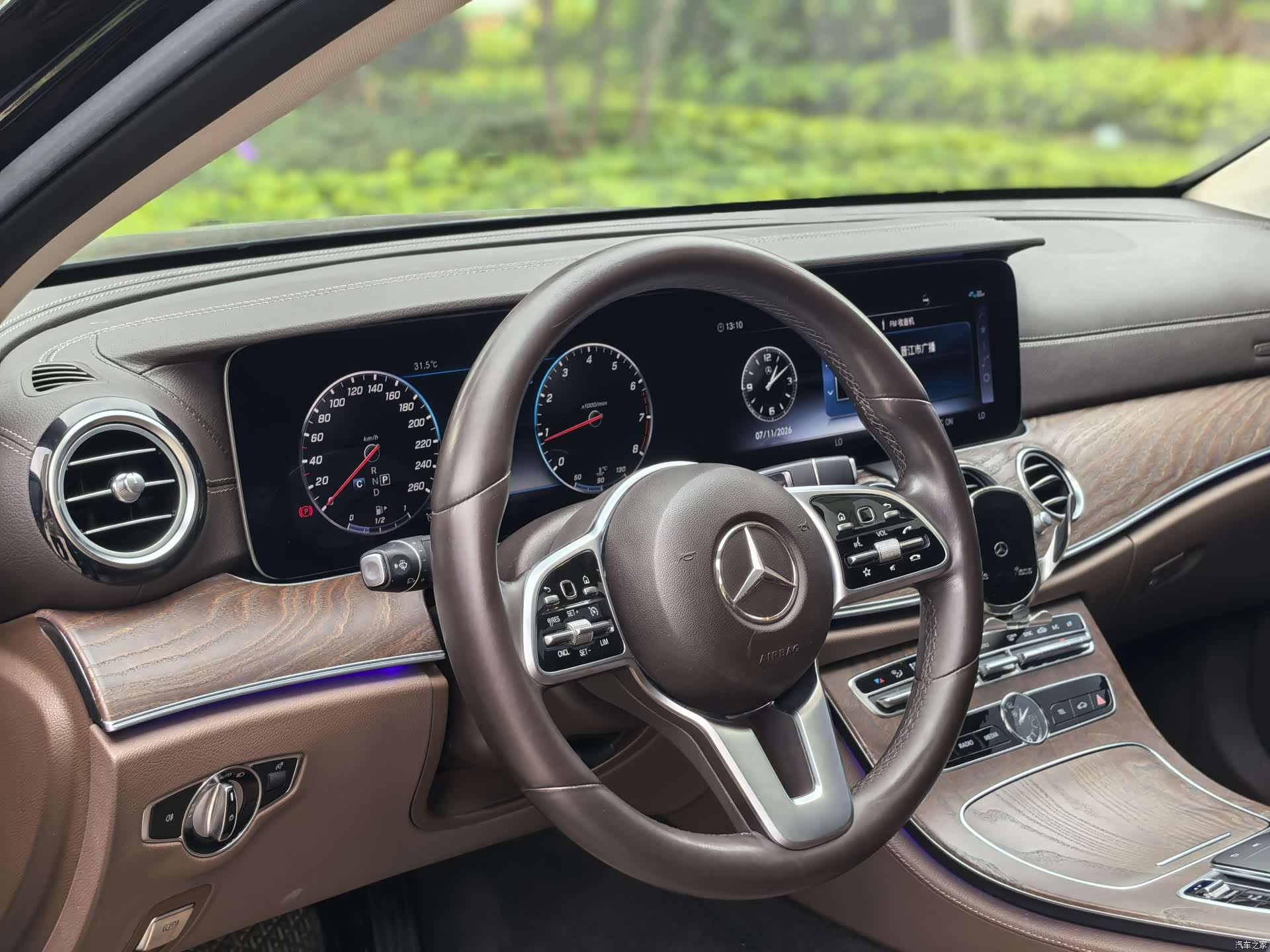 Mercedes-Benz E-Class, 2019 8