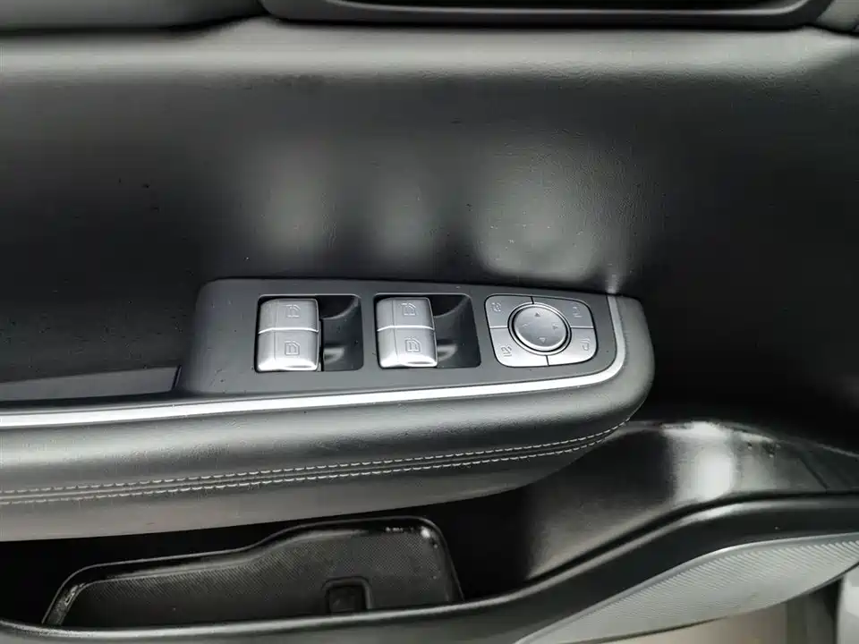 Li Auto Ideal ONE