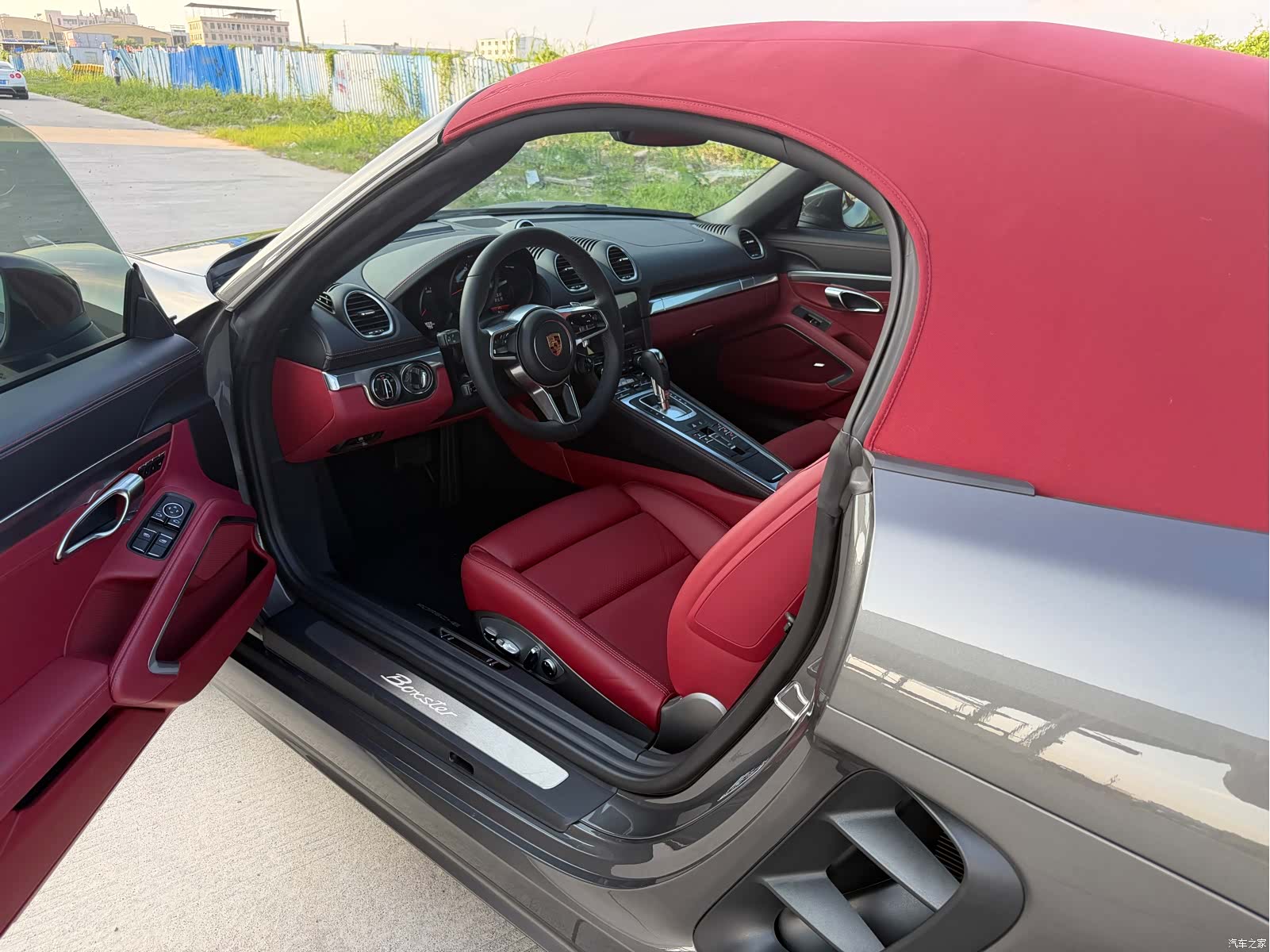 Porsche Boxster, 2024 10