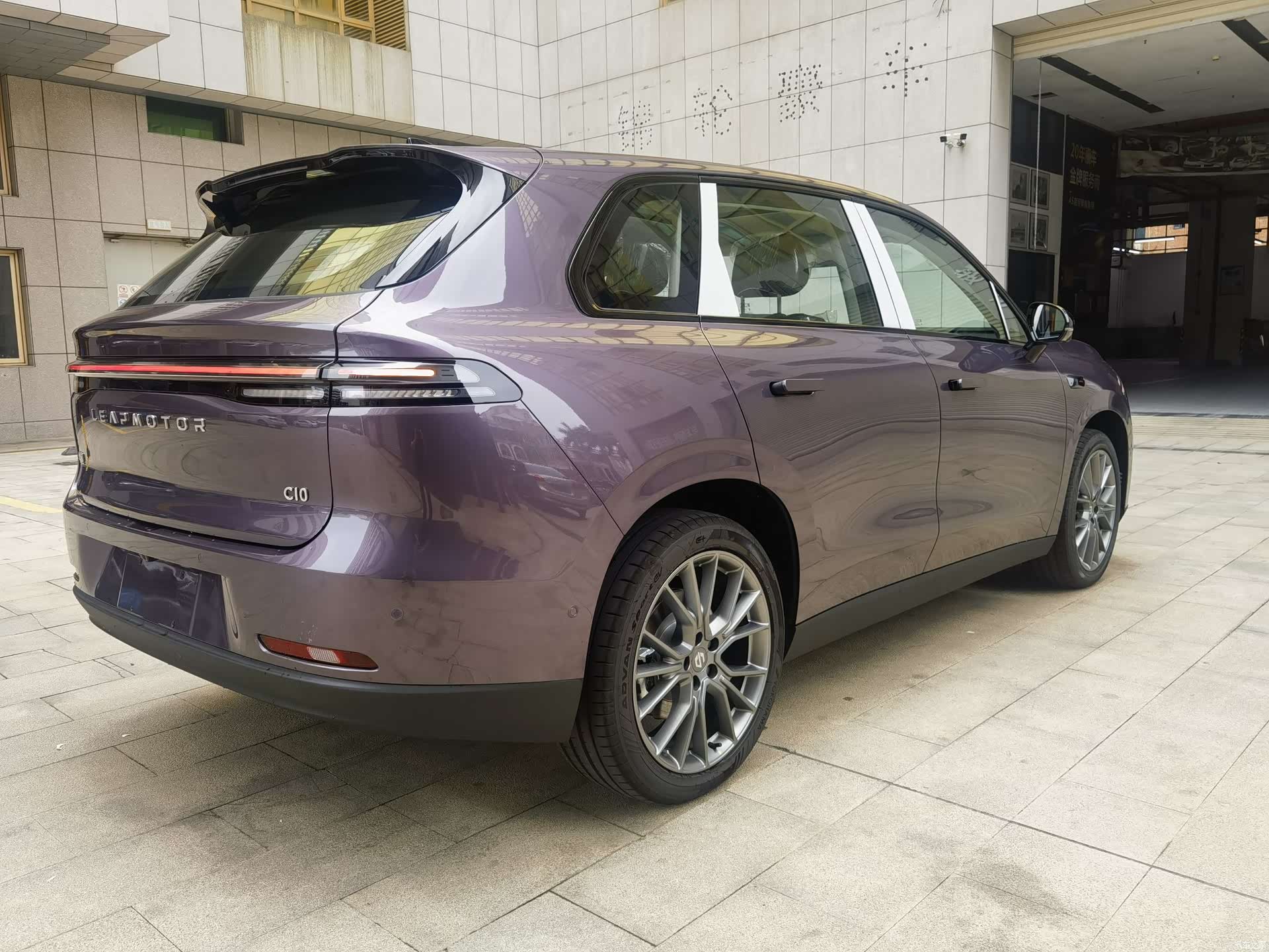 Leapmotor C10, 2026 все фото