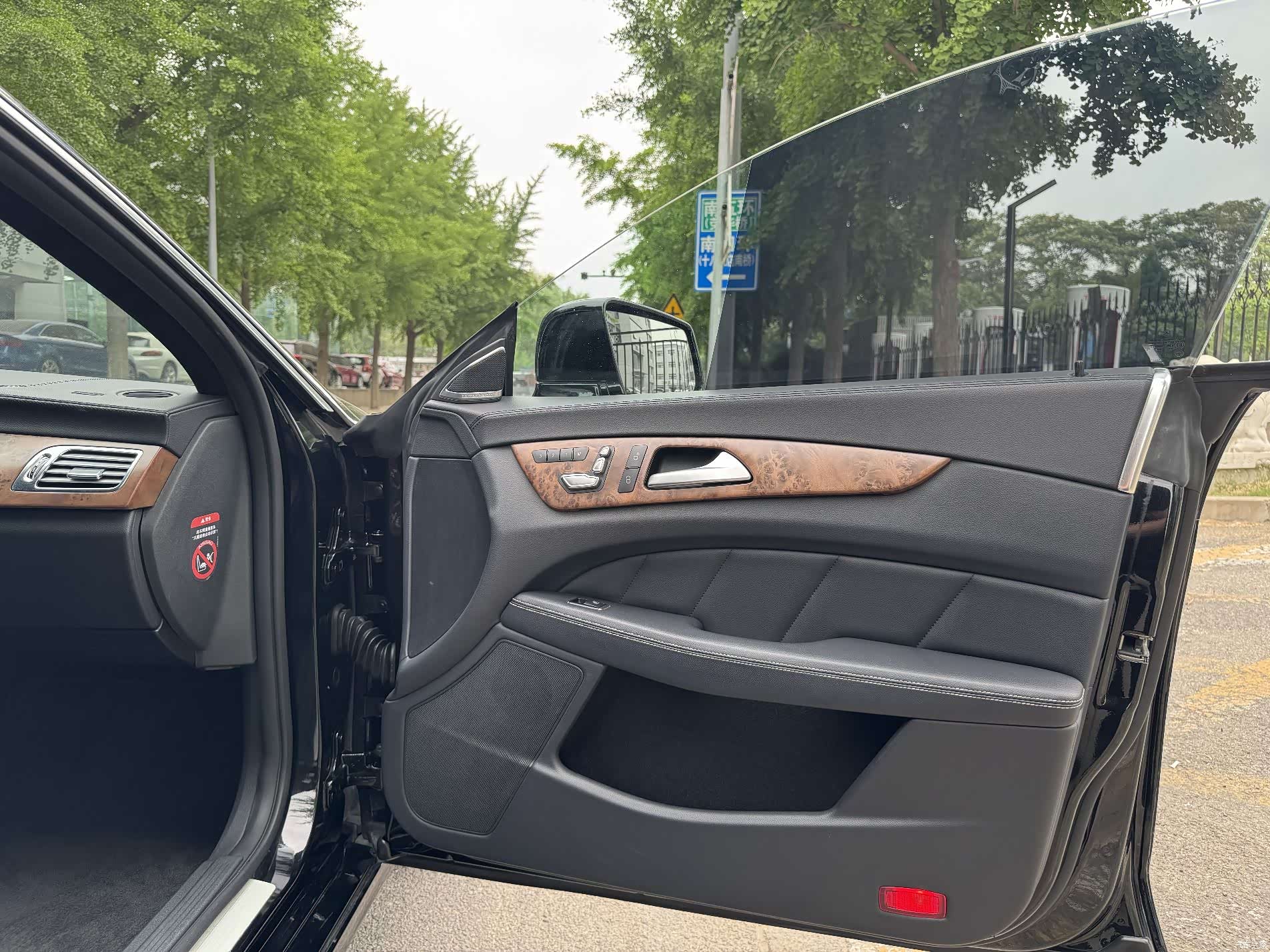 Mercedes-Benz CLS, 2014 16