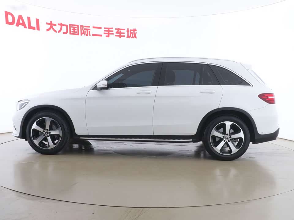 Mercedes-Benz GLC Mercedes-Benz GLC