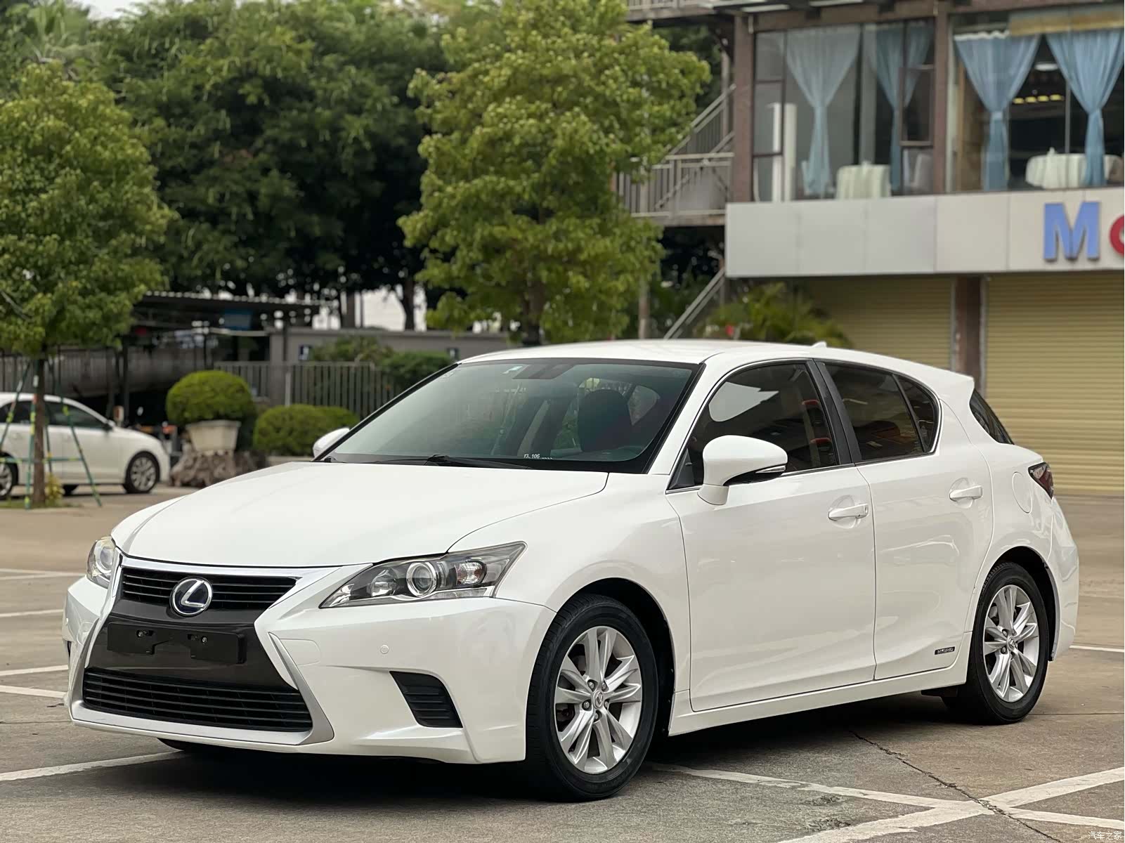 Lexus CT, 2014 1