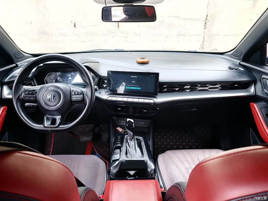 MG MG5, 2021 17