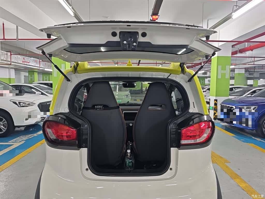 Wuling E100, 2019 19