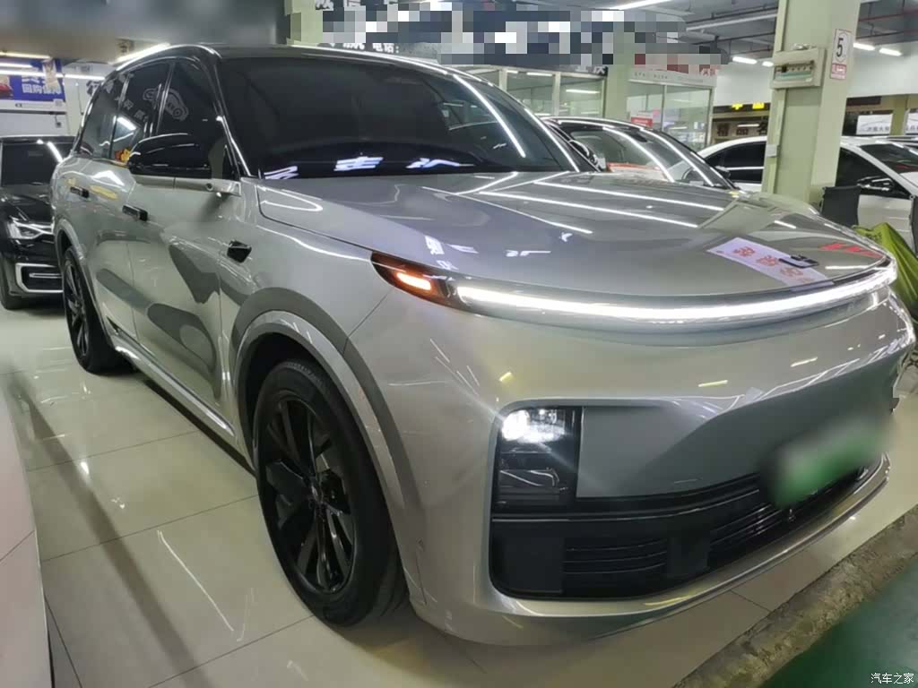 Li Auto L8, 2023 4