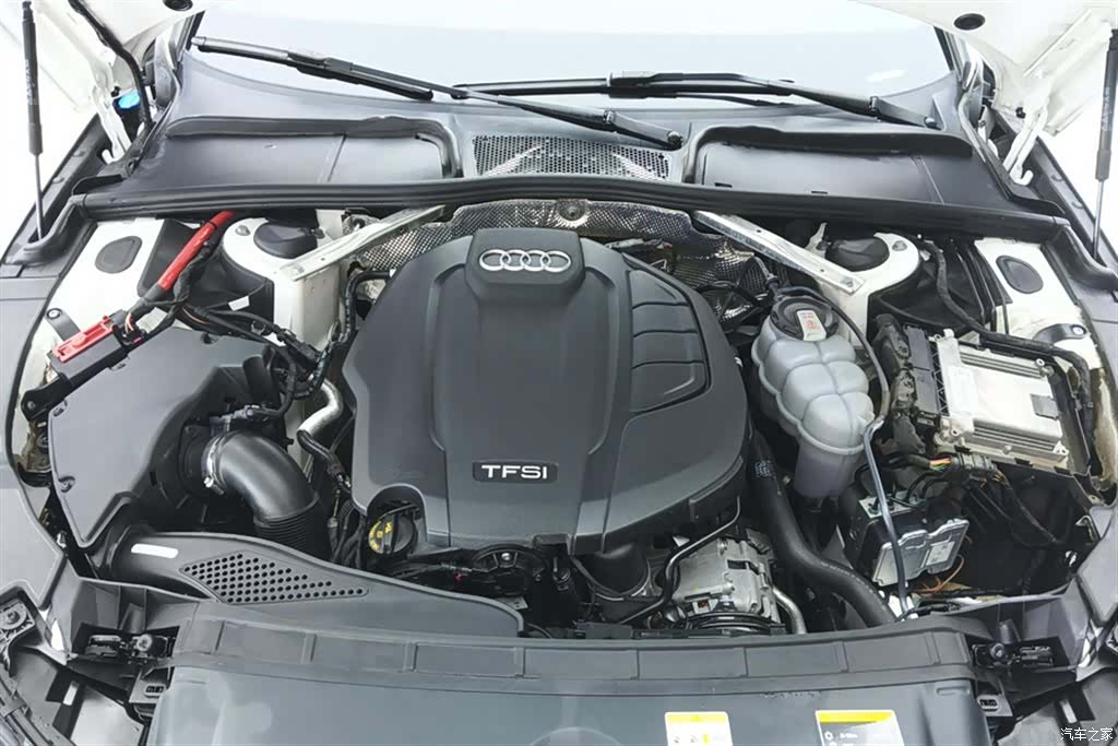 Audi A4L, 2022 10