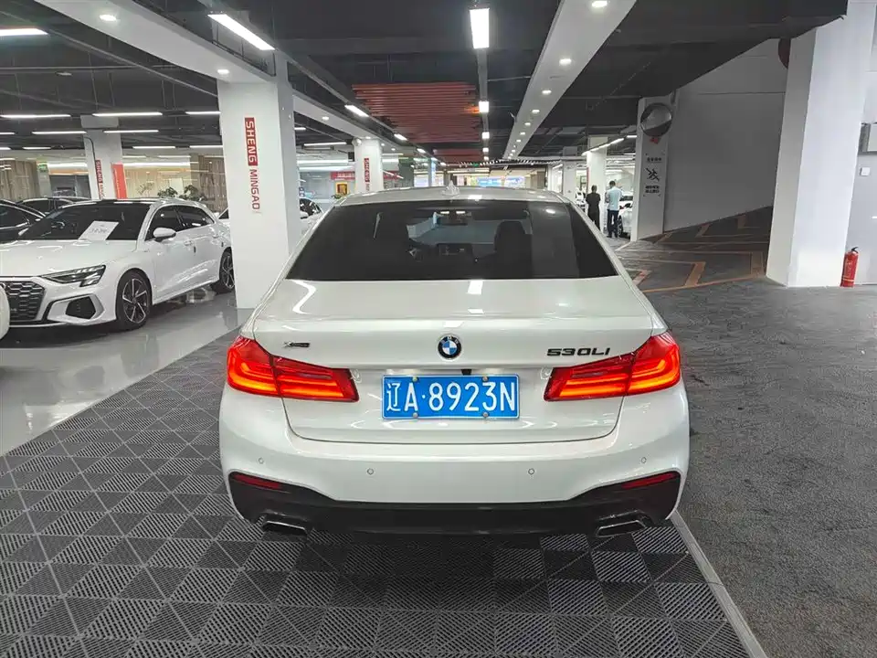 BMW 5 series BMW 5 series