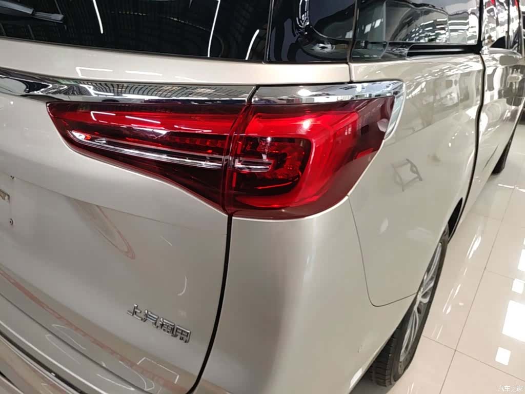 Buick GL8, 2021 8