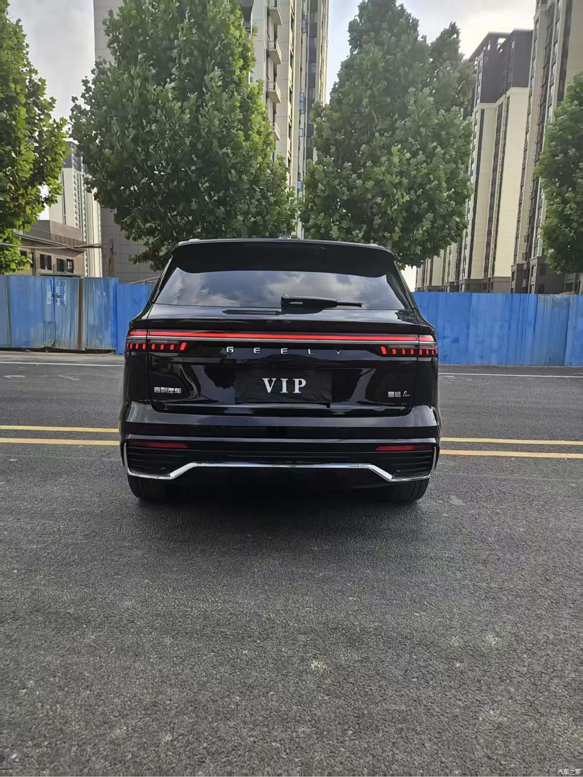 Geely Xingyue L, 2025 8