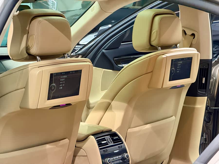 BMW 7-Series 2012, фото 12