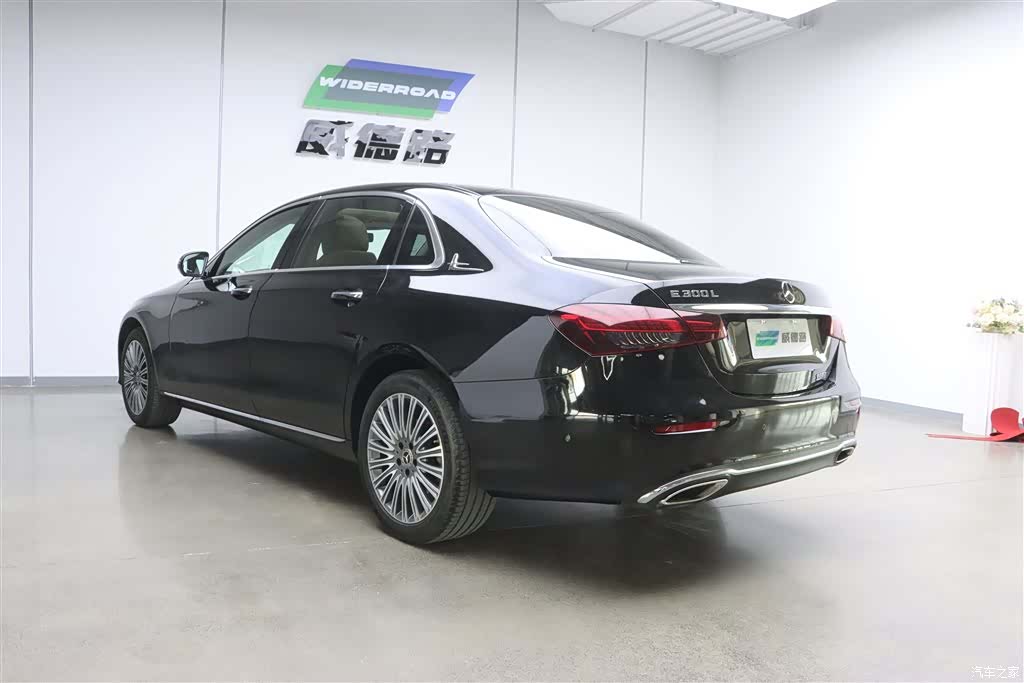 Mercedes-Benz E-Class, 2021 все фото