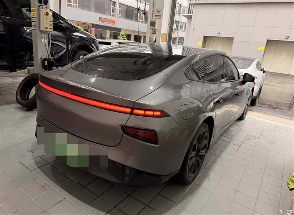 Xpeng P7, 2021 3