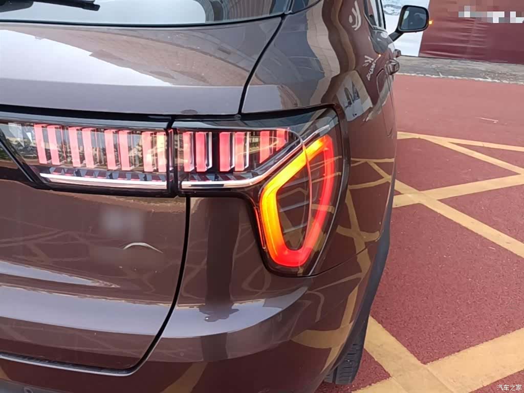 Lynk & Co 01, 2018 8