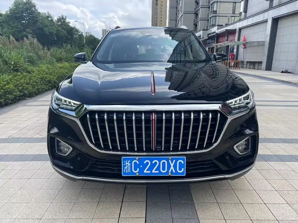 Hongqi HS5