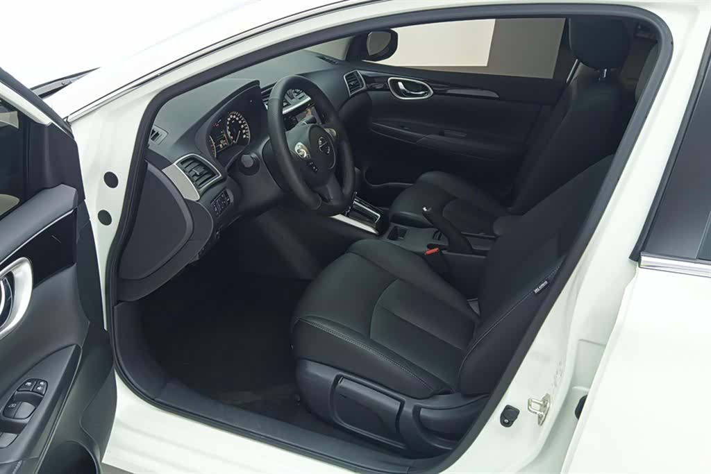 Nissan Sylphy, 2017 9