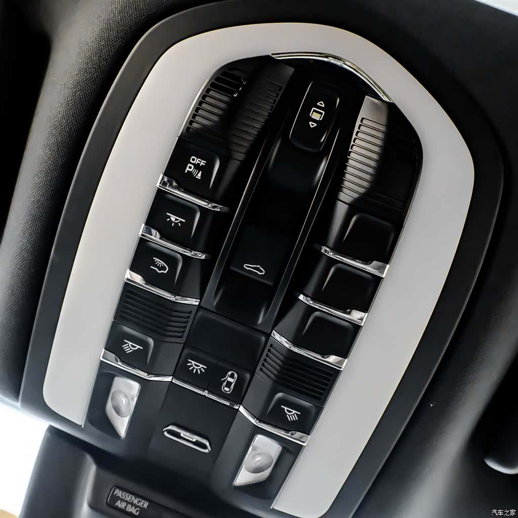 Porsche Macan, 2024 17
