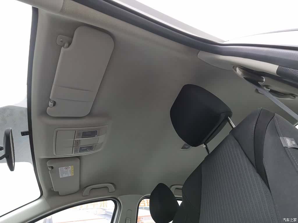 Mazda Mazda3, 2015 14