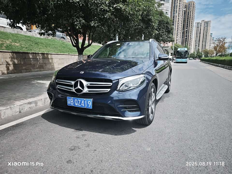Mercedes-Benz GLC Mercedes-Benz GLC