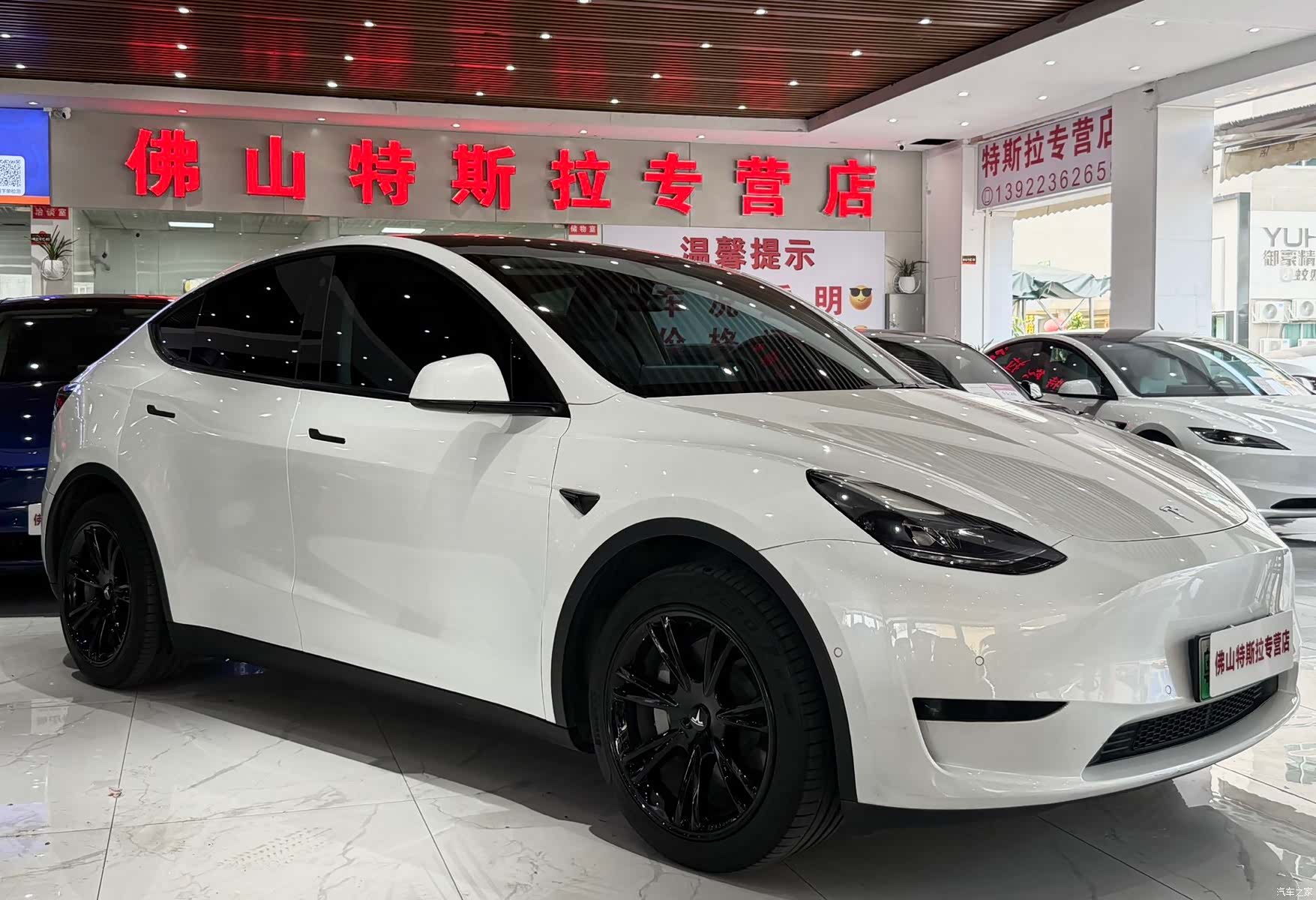 Tesla Model Y, 2022 2