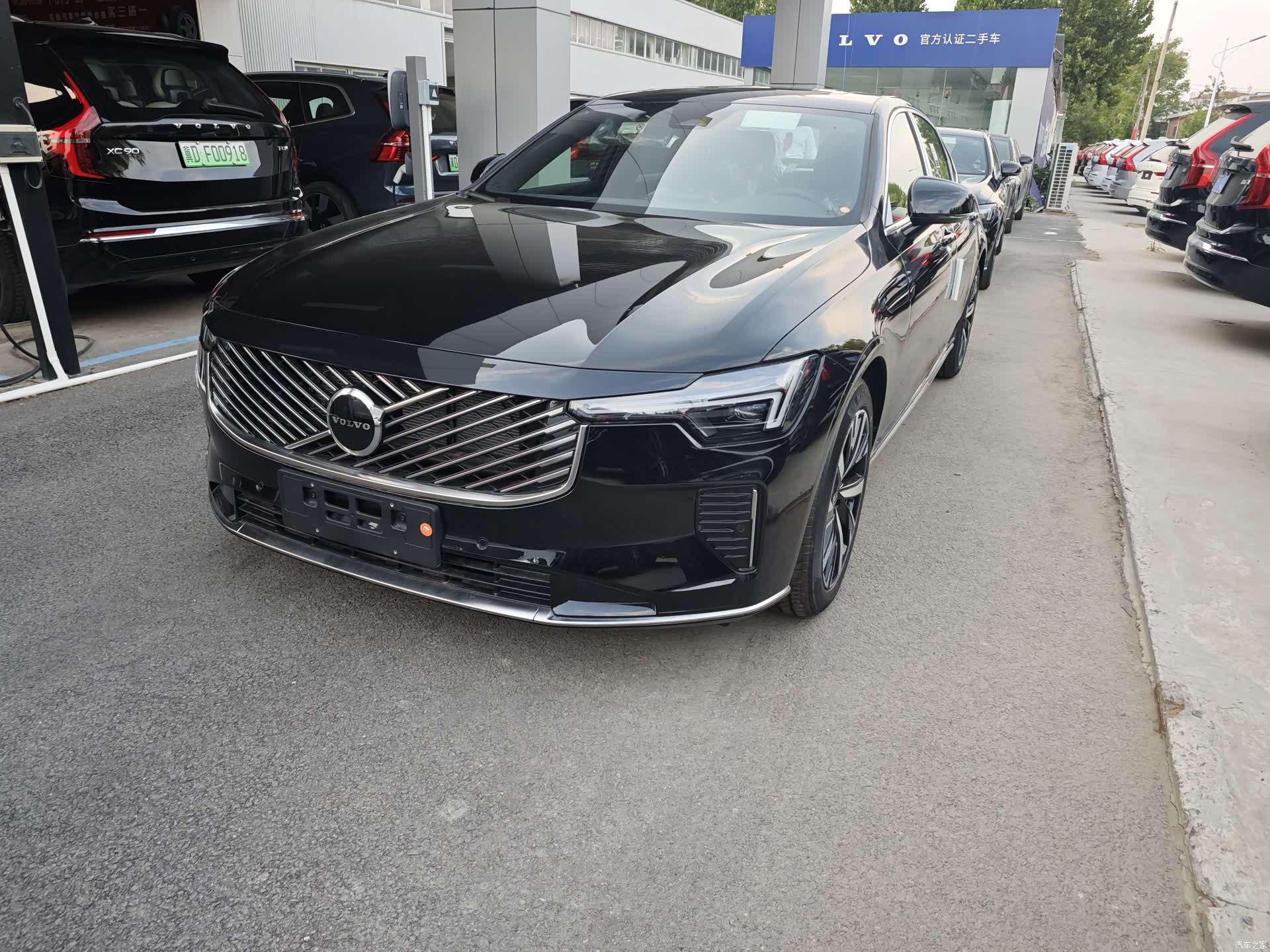 Volvo S90, 2025 3