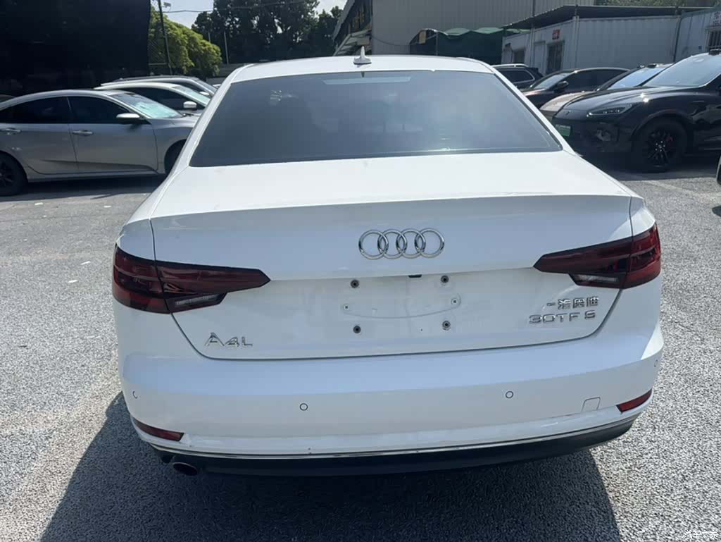Audi A4L, 2018 10