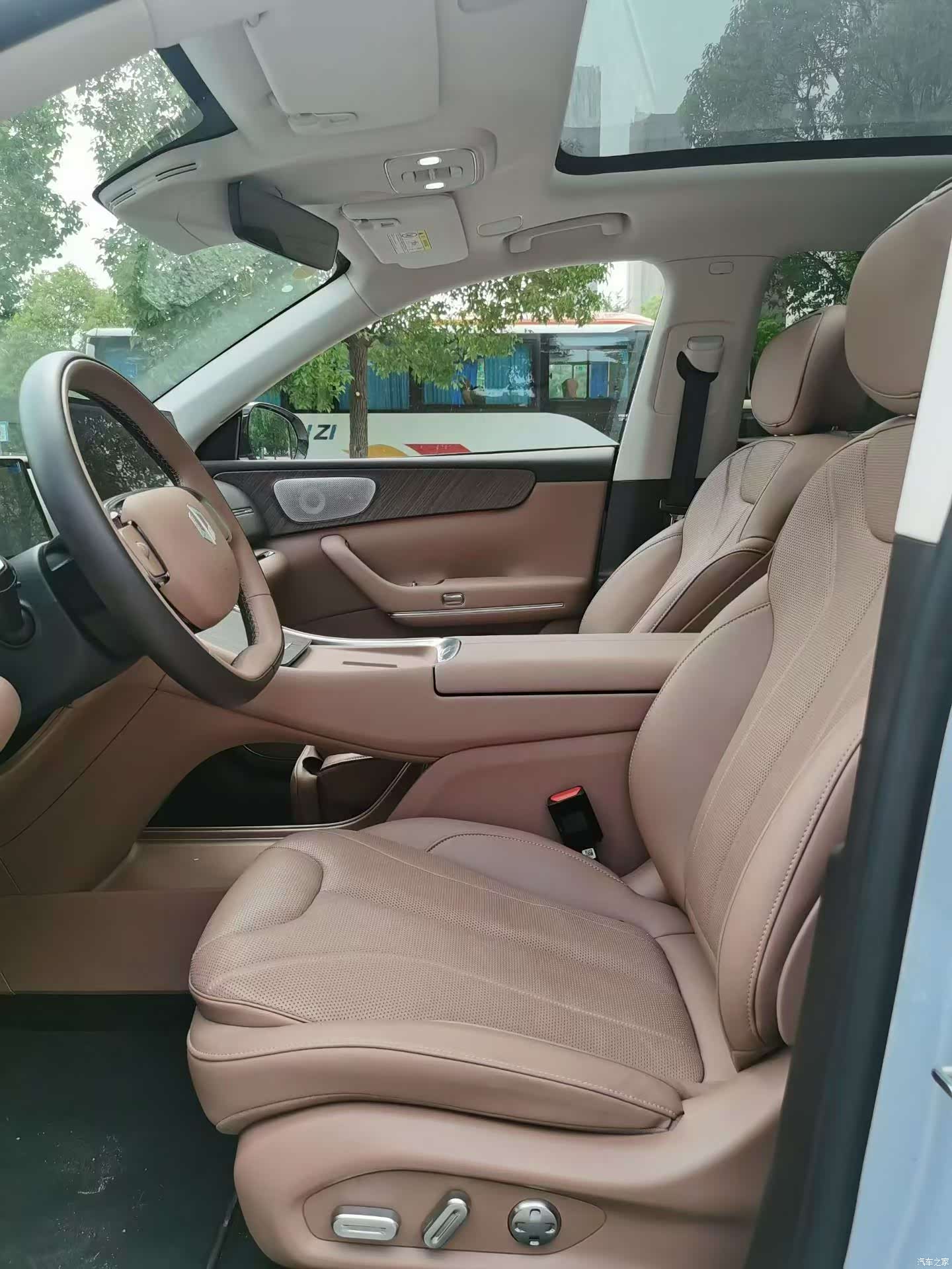 Leapmotor C11, 2025 4