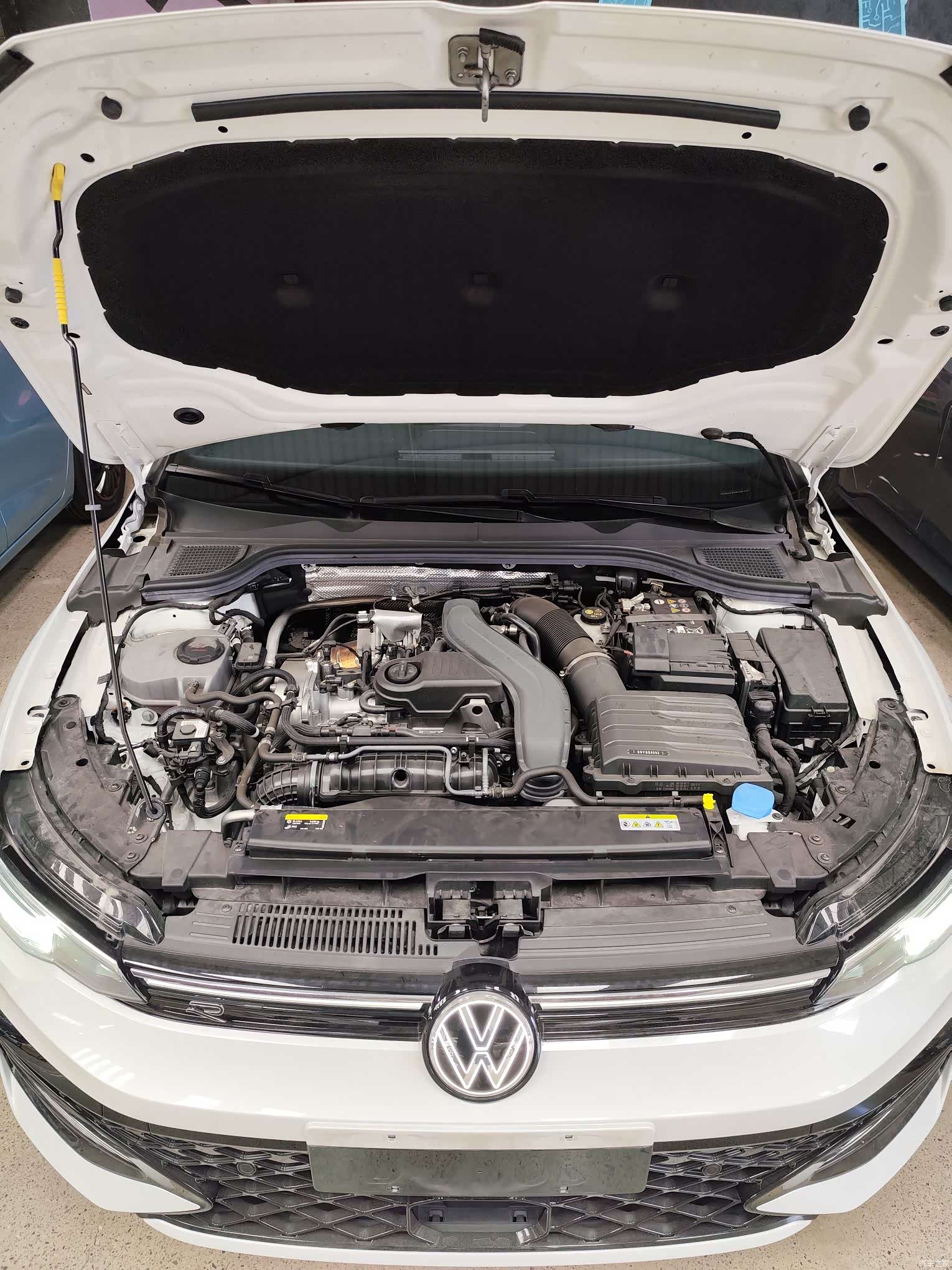 Volkswagen Golf, 2024 15