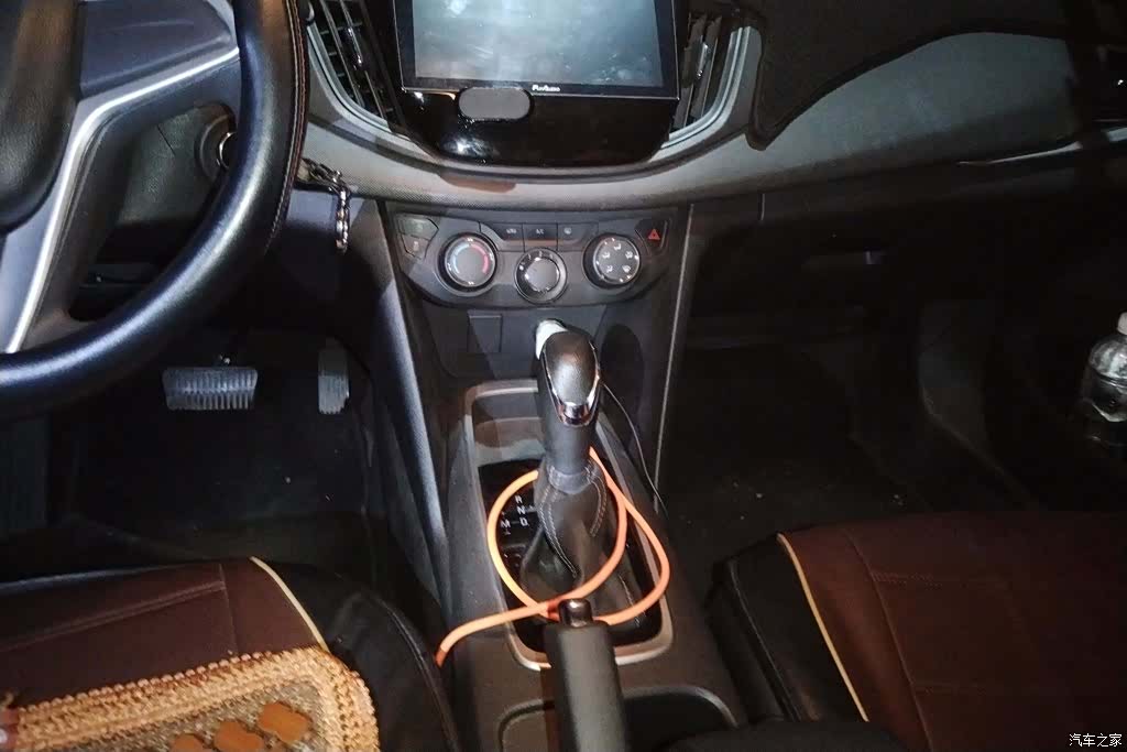 Chevrolet 320, 2018 16