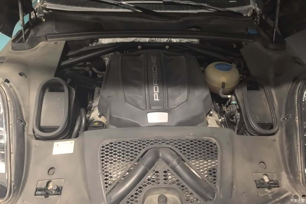 Porsche Macan, 2017 10