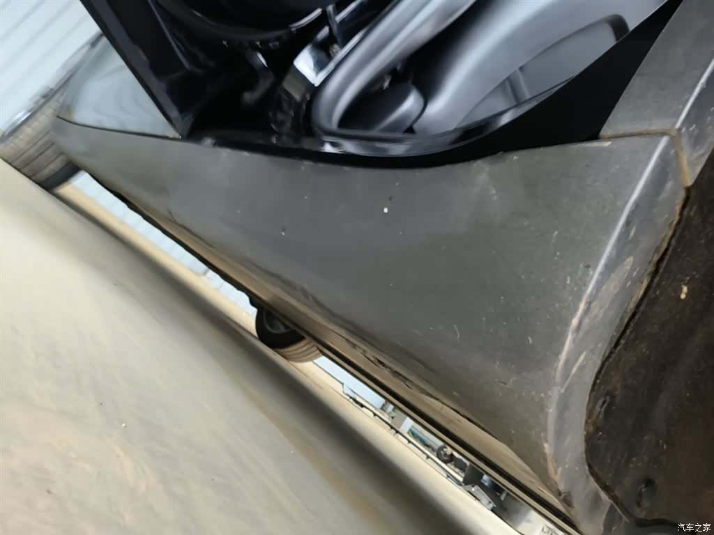 Tesla Model Y, 2023 22