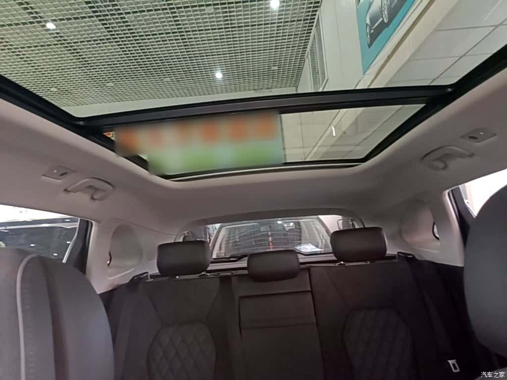 Hongqi HS5, 2021 18