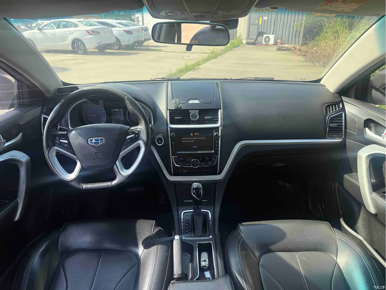 Geely Emgrand, 2015 все фото