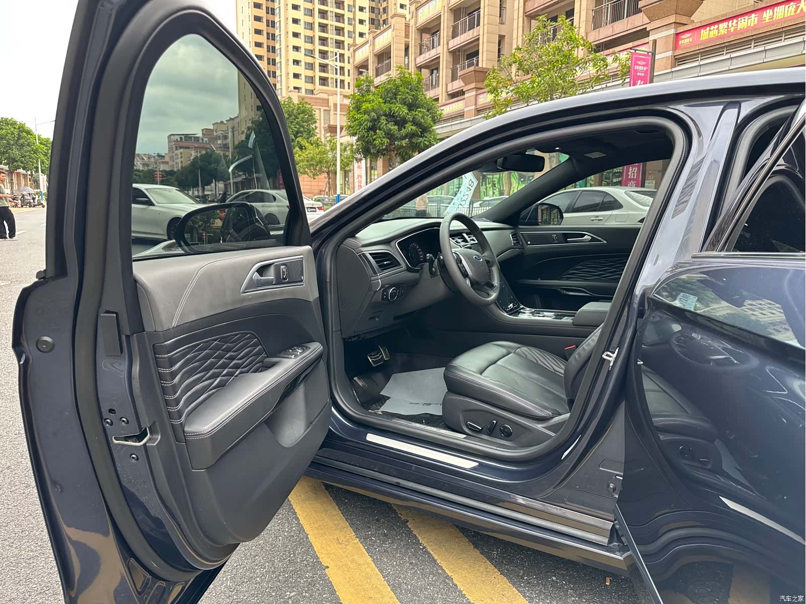 Ford Taurus, 2021 31