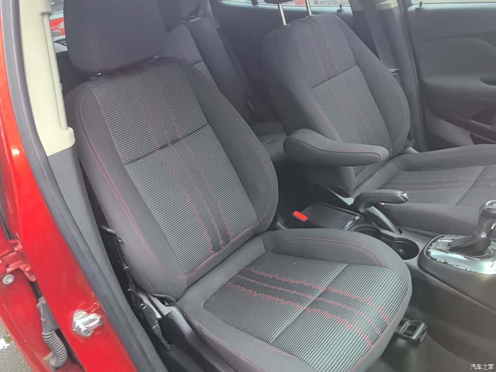 Buick Encore, 2015 25