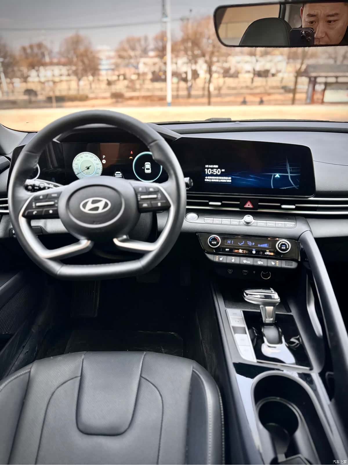 Hyundai Elantra, 2023 23