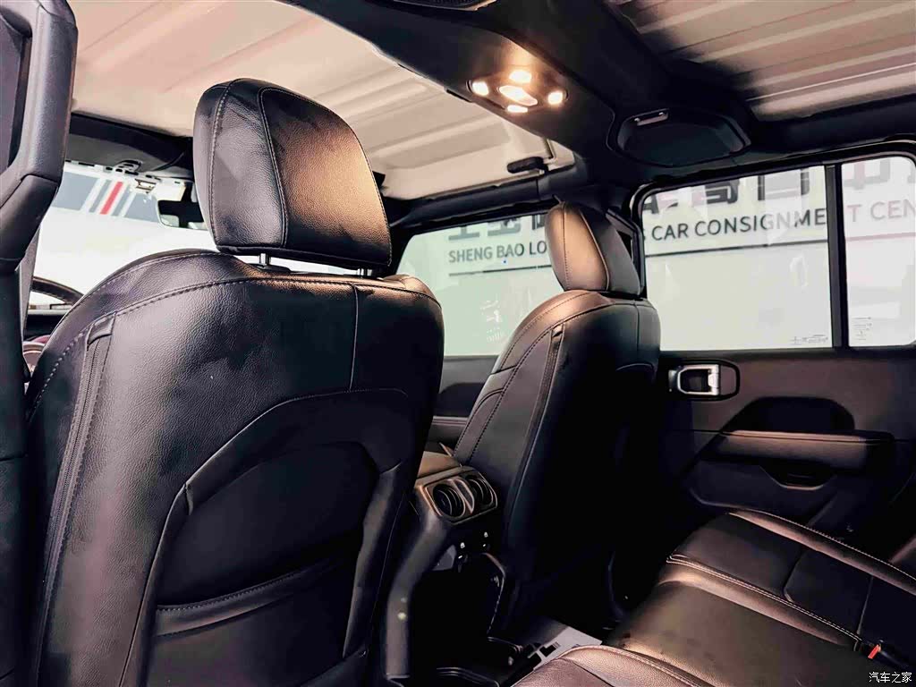 Jeep Gladiator, 2023 10