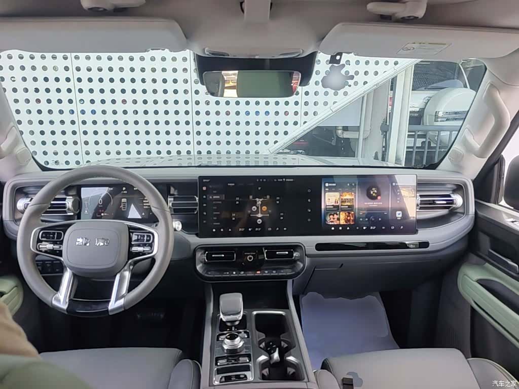 BAIC BJ40, 2025 10