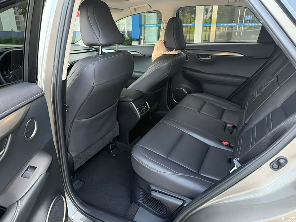 Lexus NX, 2015 20