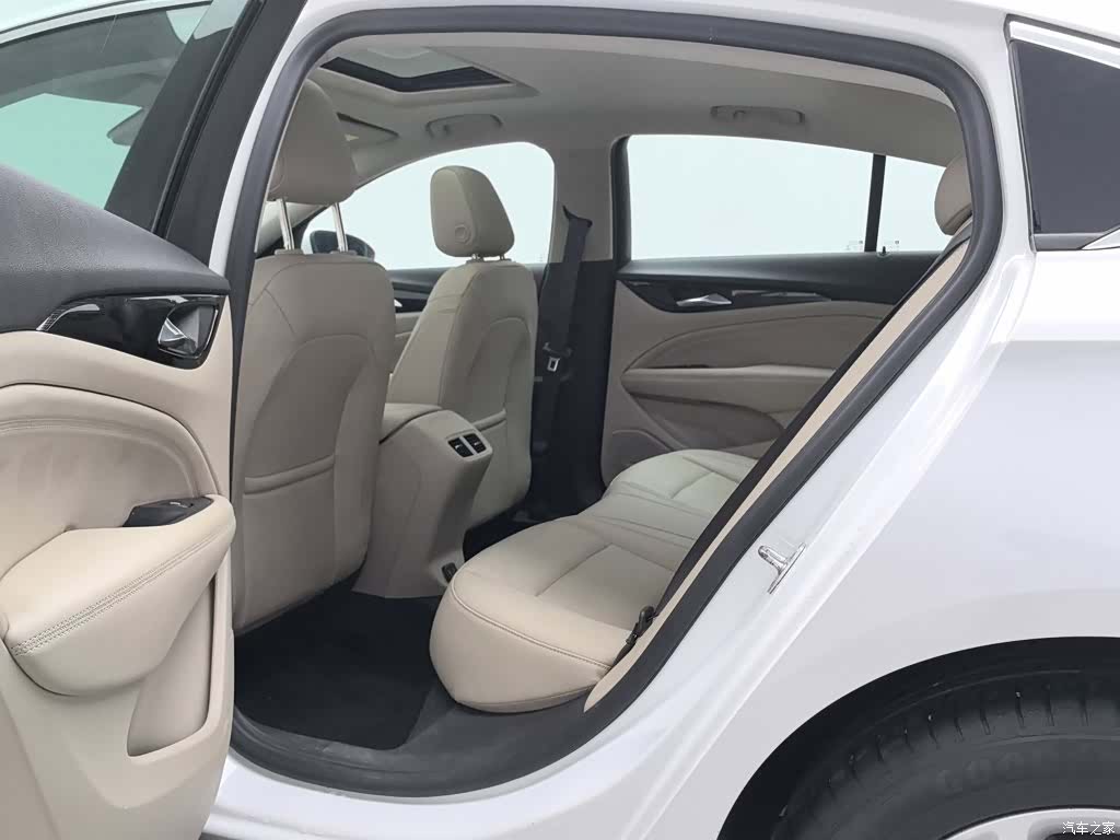 Buick Regal, 2021 15