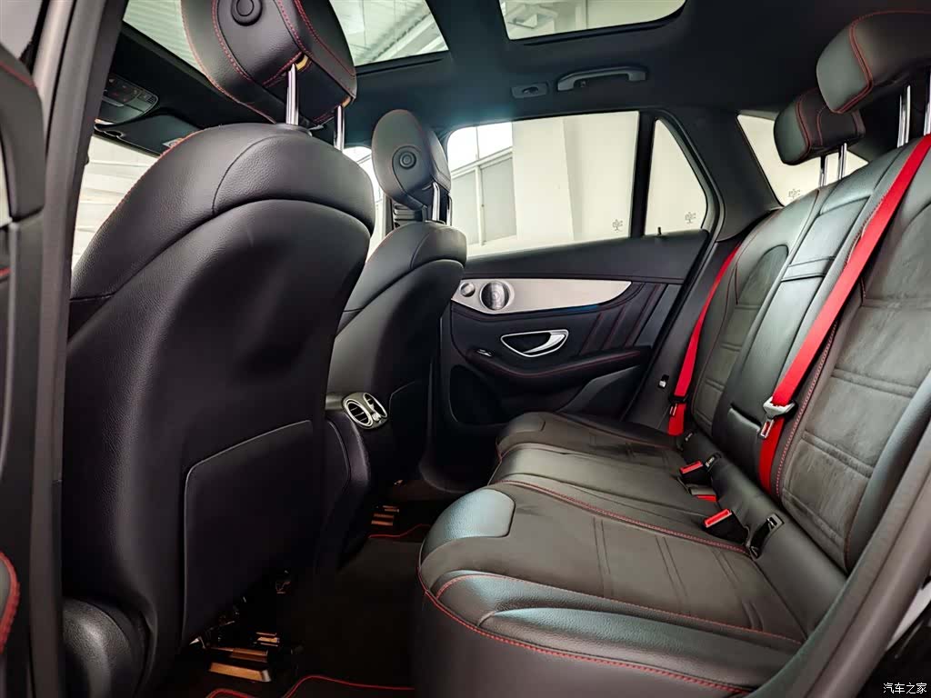 Mercedes-Benz GLC, 2018 15