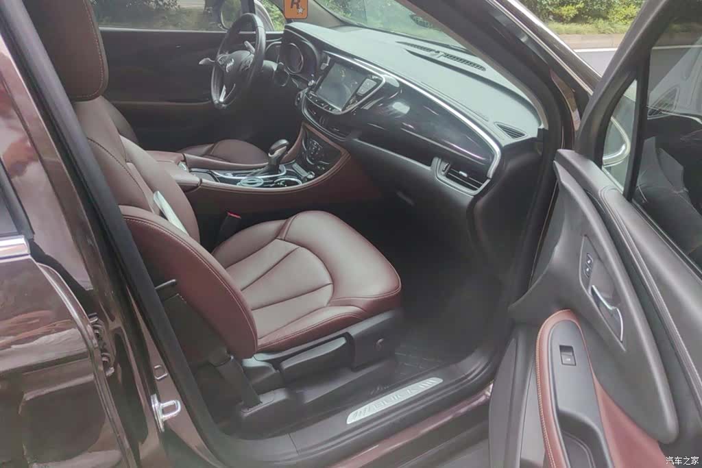 Buick Envision Plus, 2021 8